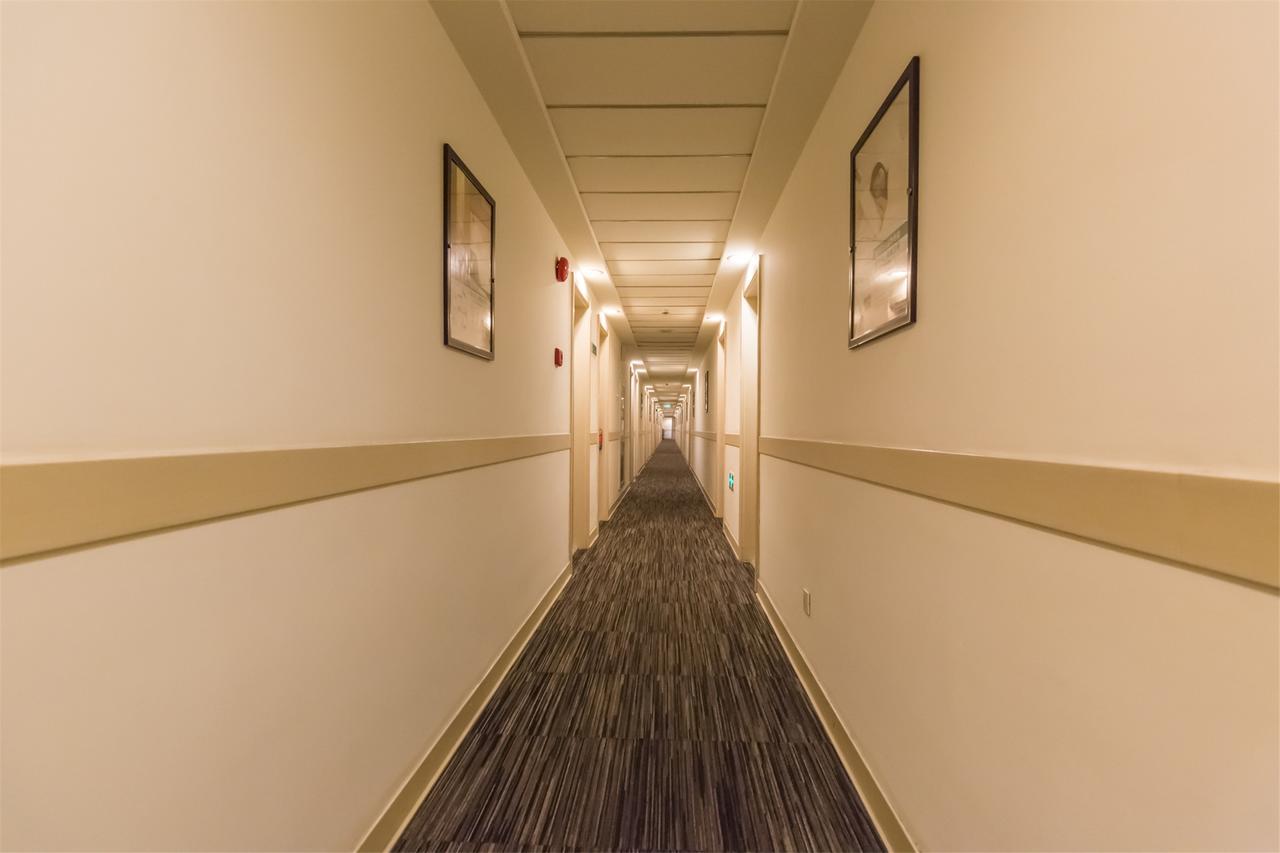 Jinjiang Minhang Industrial Park Wenjing Road Hotel