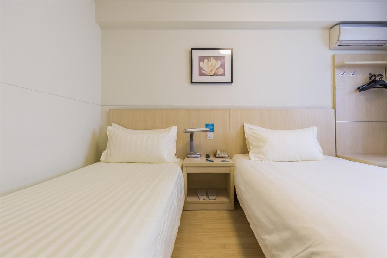 Hotel Jinjiang Minhang Industrial Park Wenjing Road 3*